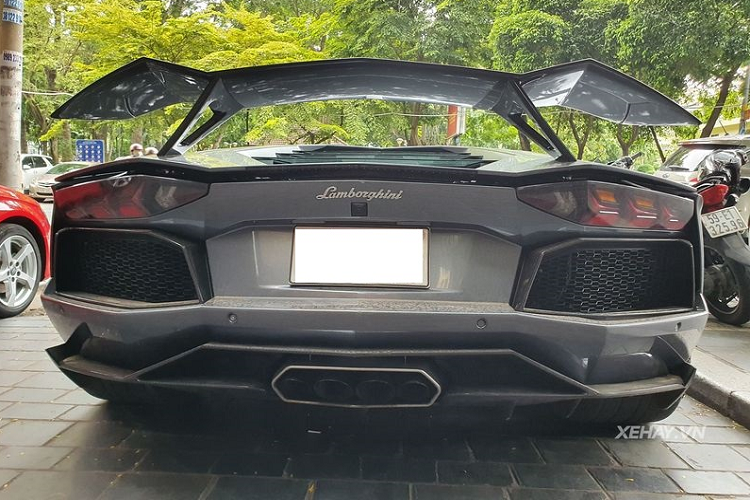 Lamborghini Aventador “khoac” Novitec Torado sieu ham ho o Sai Gon-Hinh-4