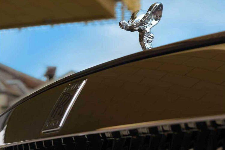 Coupe sieu sang Rolls-Royce Wraith 