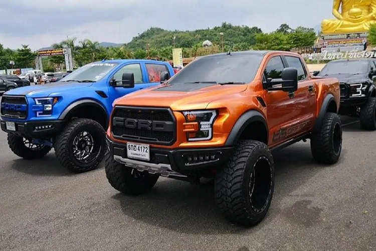 Ford F-150 Ranger va Everest do Raptor chi voi 110 trieu dong-Hinh-2