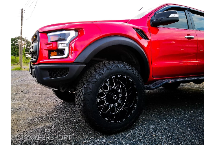 Ford F-150 Ranger va Everest do Raptor chi voi 110 trieu dong-Hinh-8