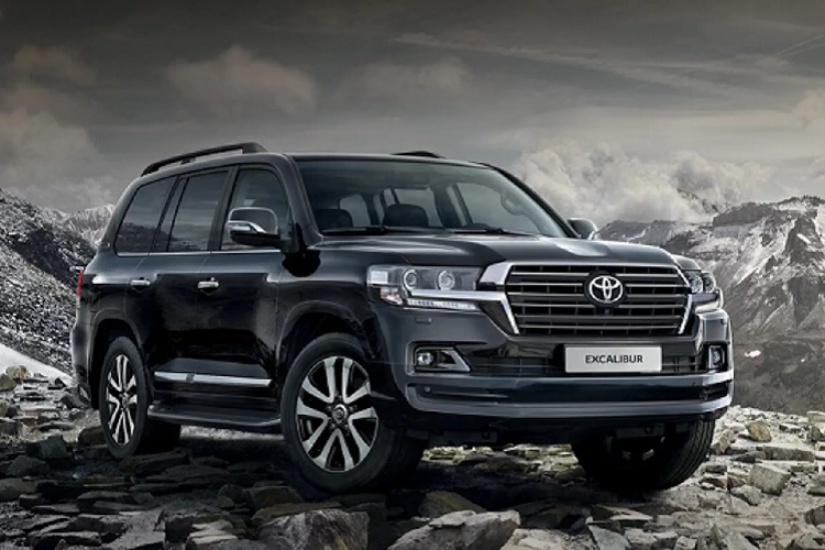 2018 Toyota Land Cruiser Review Pricing and Specs