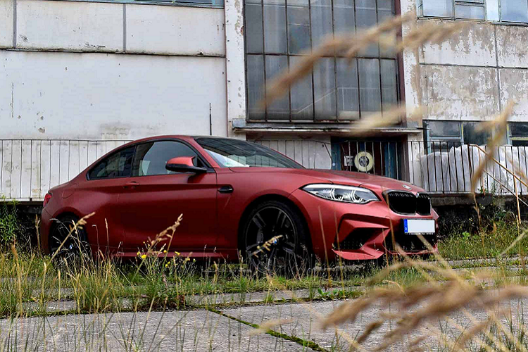 Chi co hai chiec BMW M2 so huu mau son hiem nay-Hinh-7