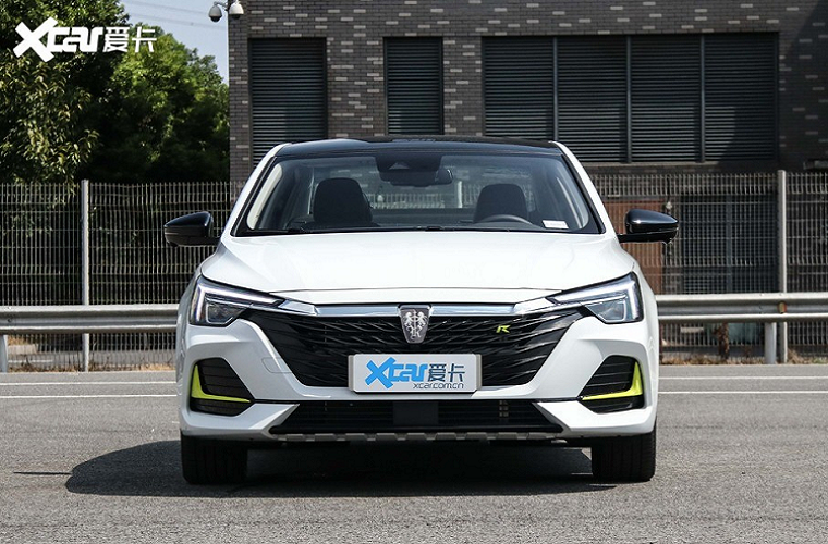 Roewe i6 Max - sedan 