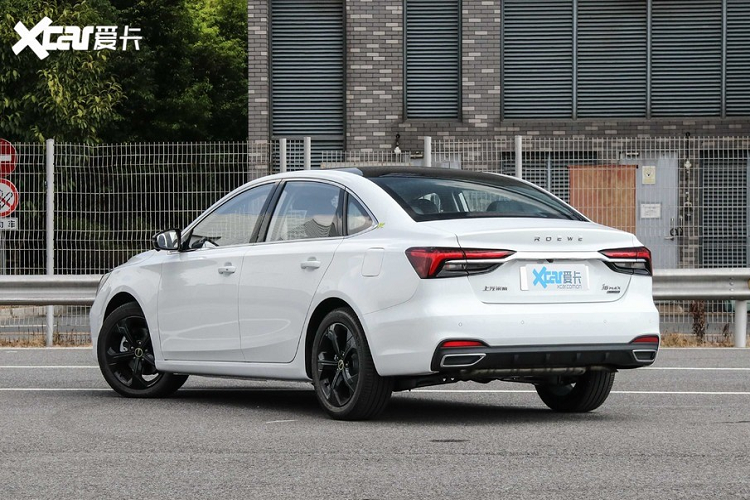 Roewe i6 Max - sedan 