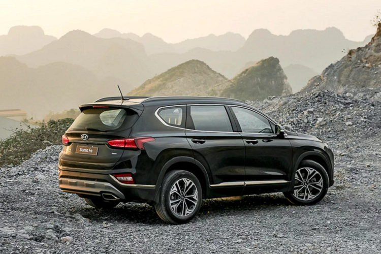 Kia Sorento 2021 moi dat hon Hyundai SantaFe, co dang mua?-Hinh-11