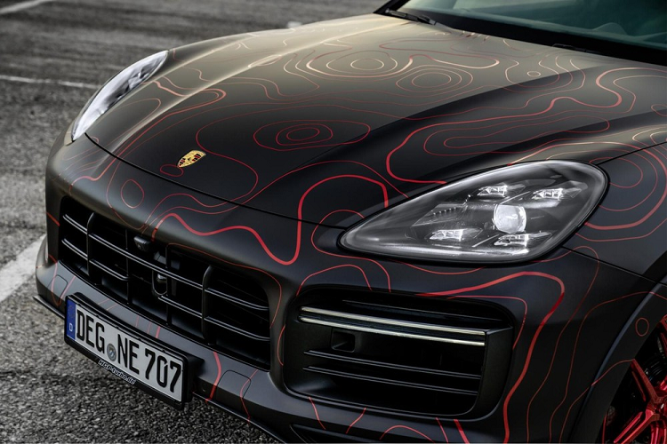 Porsche Cayenne - chiếc xe vượt trội với tốc độ cực nhanh và thiết kế đẳng cấp. Đừng bỏ lỡ hình ảnh của nó, các tín đồ của tốc độ nhé!