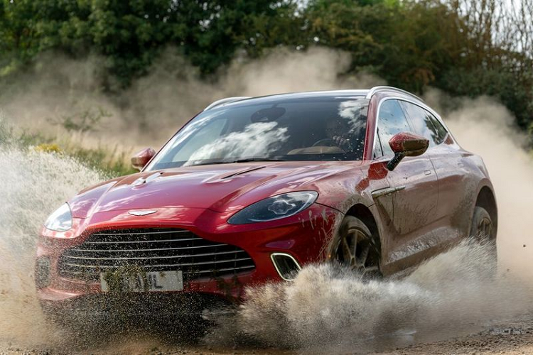 Sieu SUV Aston Martin DBX, co gi de canh tranh Lamborghini Urus?