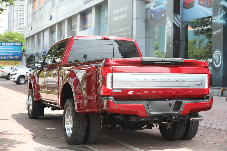Can canh Ford F-450 Super Duty hon 6 ty dong tai Viet Nam-Hinh-2