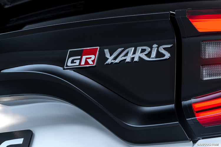 Toyota se ra mat GR Yaris Cross 