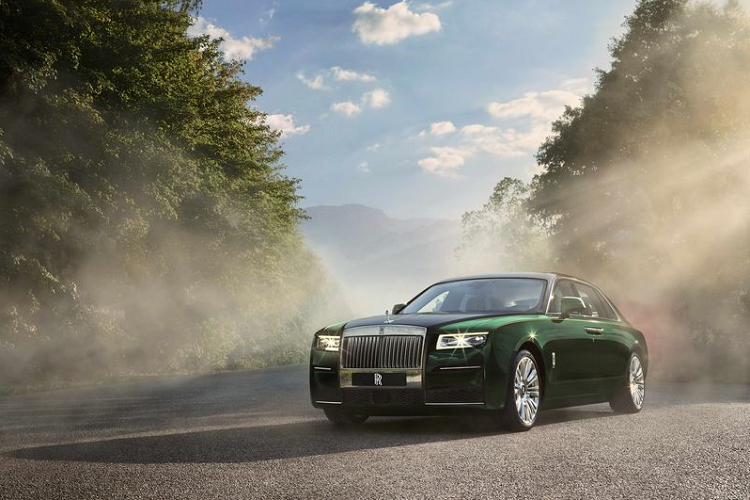 Xe sieu sang Rolls-Royce Ghost 2021 them ban than dai Extended-Hinh-3