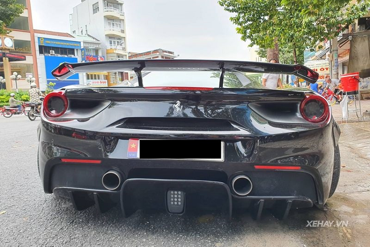 Ferrari 488 GTB do Liberty Walk hon 3 ty, doc nhat Viet Nam-Hinh-5