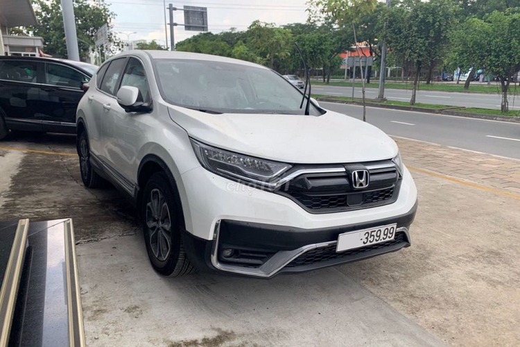 Gan bien “tam hoa”, Honda CR-V rao ban 2 ty tai Viet Nam