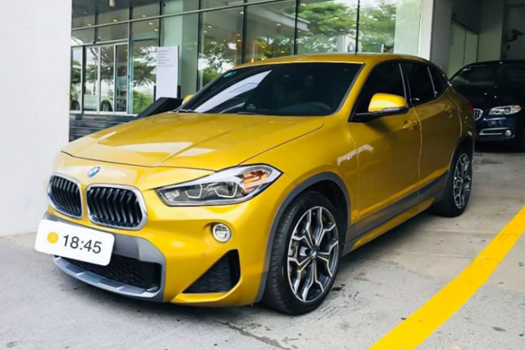 BMW X2 “bay