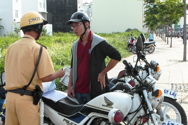 Loai bo “mu bao hiem luoi trai” vi khong dat tieu chuan-Hinh-2