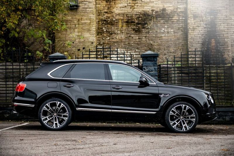 Bentley Bentayga V8 cu “qua tay” Project Kahn van dep hut hon-Hinh-5