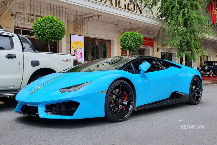 Lamborghini Huracan gan 20 ty, vao Nam ra Bac nhu 