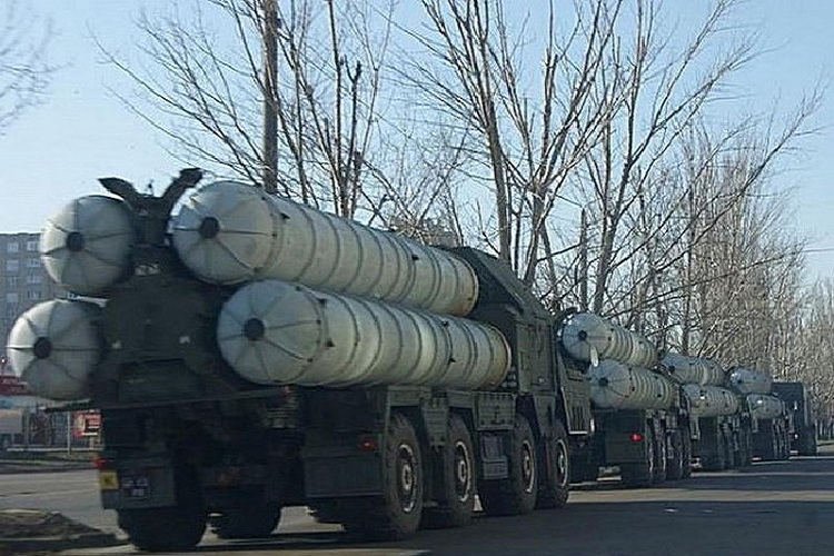 Ly do S-300PM cua Armenia de dang bi UAV nho be cua Azerbaijan tieu diet-Hinh-10