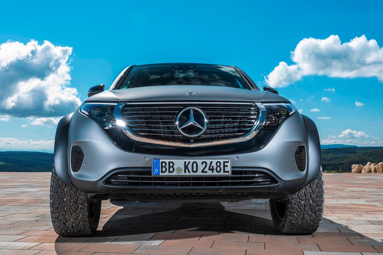 Lo dien Mercedes-Benz EQC 4x4² ban chay dien day co bap-Hinh-6