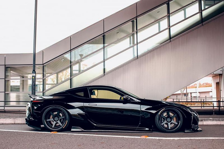 Lexus LC500 gay soc voi goi do Liberty Walk “let dat”-Hinh-4