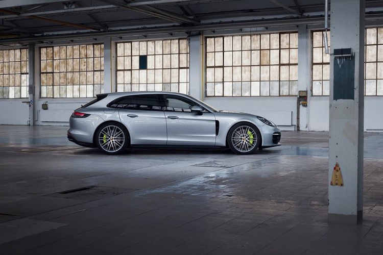 Porsche Panamera Turbo S E-Hybrid 2021 co con 