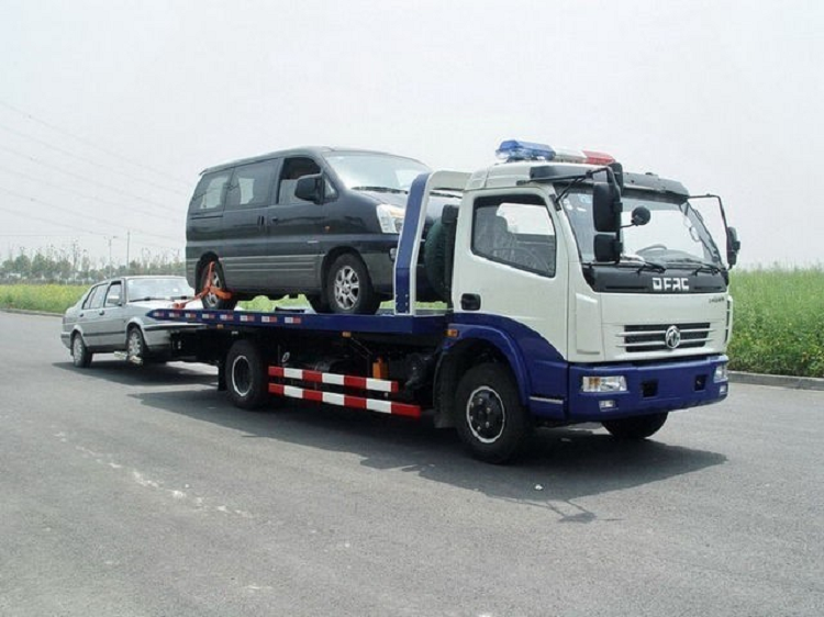 Du kieu phong ngap lut cho oto mua mua lu