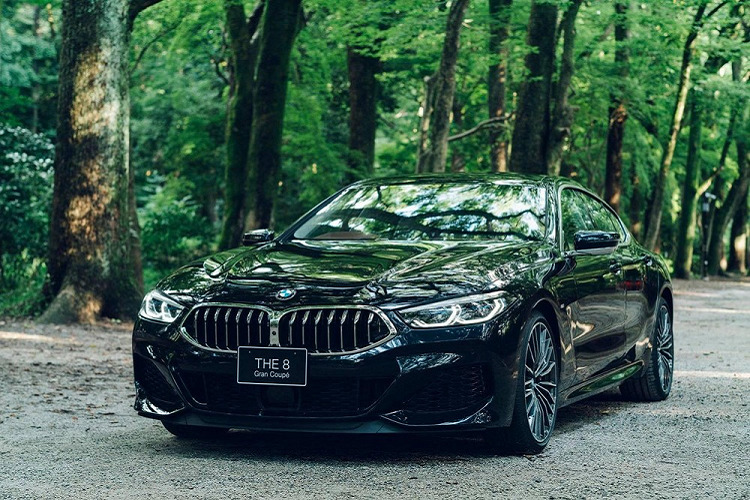 BMW 8 Series dac biet, hon 4,6 ty dong cho dai gia Nhat Ban