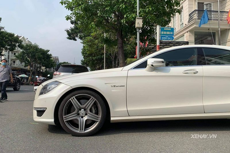 Mercedes-AMG CLS 63 hang hiem, hon 7 ty dao pho Sai thanh-Hinh-6