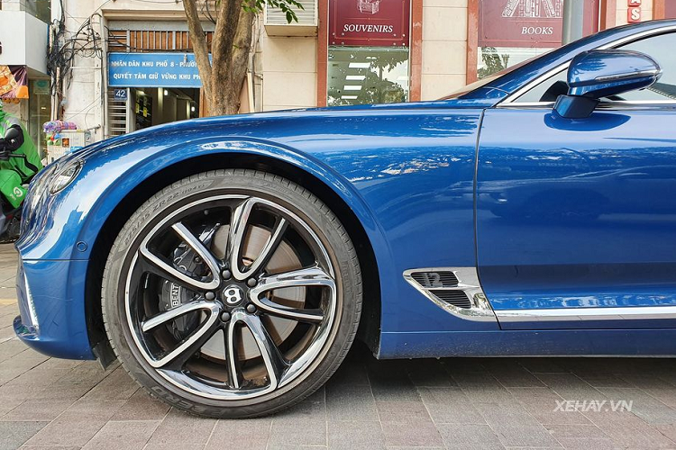 Bentley Continental GT W12, “ten lua boc nhung” hon 26 ty o Sai Gon-Hinh-4