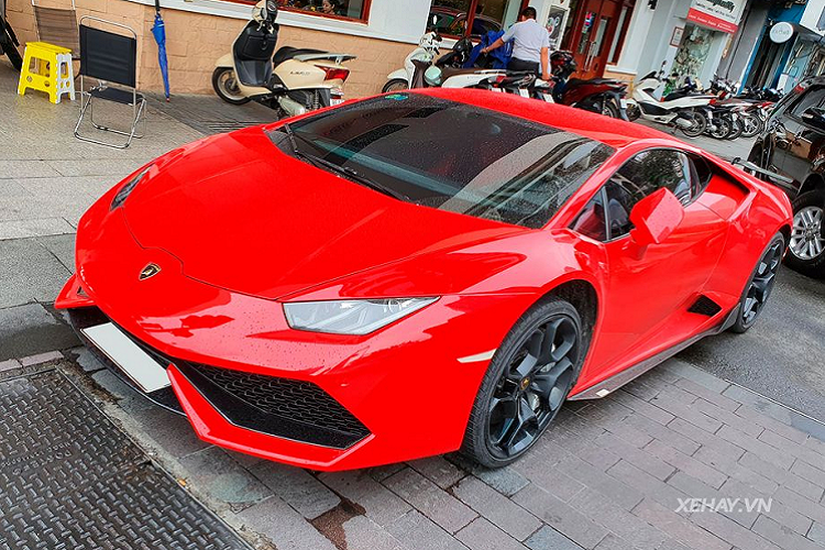 Dai gia Sai thanh chi 100 trieu son sieu xe Lamborghini Huracan