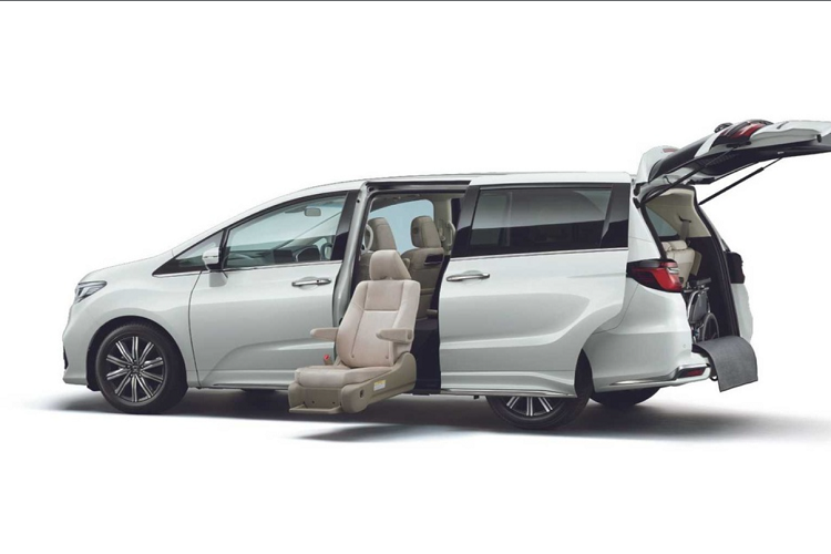 Honda Odyssey 2021 cua dong mo van tay, gan 800 trieu dong-Hinh-7