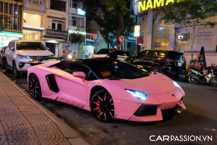 Lamborghini Aventador Novitec Torado khoac ao 