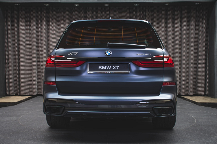 Chi tiet BMW X7 Dark Shadow Edition, gioi han chi 500 chiec-Hinh-4