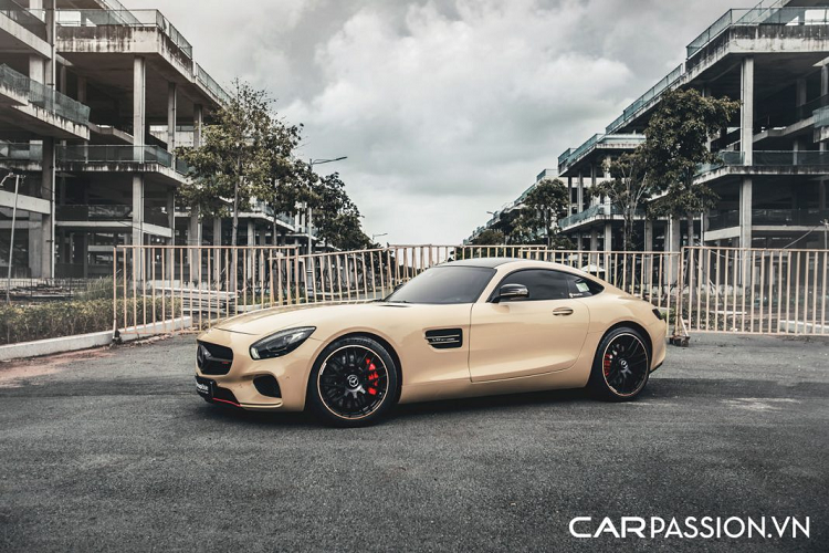 Ngam “ly ca phe sua” Mercedes-AMG GT S hon 8 ty o Sai Gon-Hinh-4