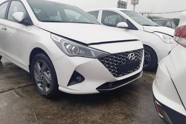 Hyundai Accent 2021 hon 400 trieu tai Viet Nam, dau Toyota Vios?-Hinh-6