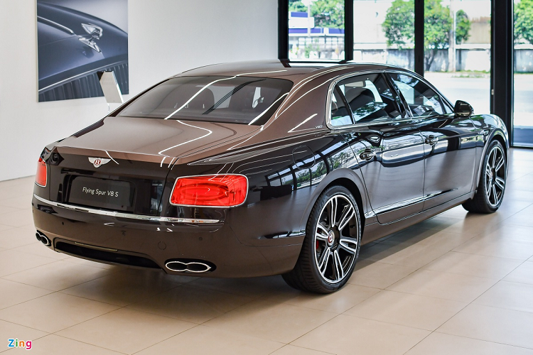 Chi tiet Bentley Flying Spur V8 S hon 17,6 ty tai Viet Nam-Hinh-3