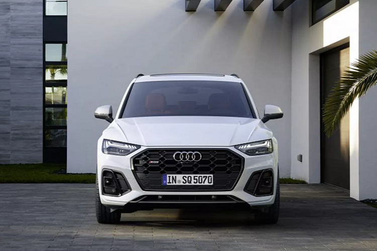 Audi SQ5 2021 moi cai tien manh, chi voi dong co dau-Hinh-7