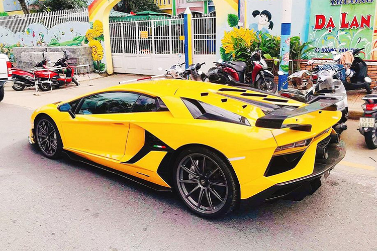 Dai gia Da Nang tau Lamborghini Aventador SVJ hon 53 ty dong-Hinh-6