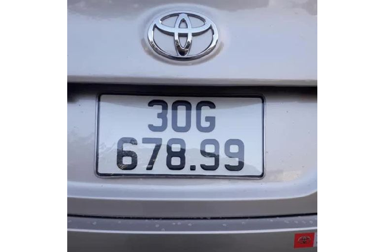 Toyota Vios trung bien 