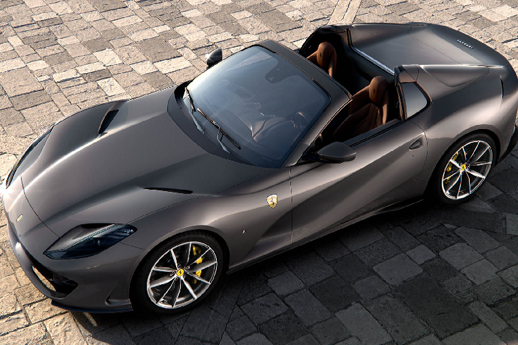 Sieu xe Ferrari 812 GTS va SF90 Stradale la xe cua nam 2020-Hinh-2