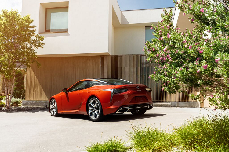 Lexus LC 500 chinh hang sap ve Viet Nam, tren 10 ty dong?-Hinh-3