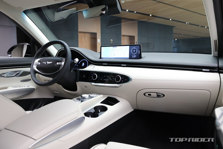 Genesis GV70 2021 moi “ra lo”, dau Mercedes-Benz GLE va BMW X5-Hinh-7