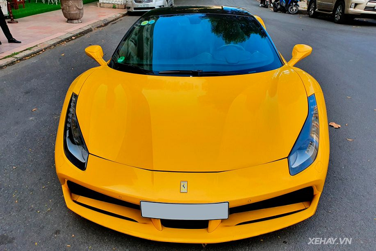 Sieu xe Ferrari 488 GTB cua dan choi 