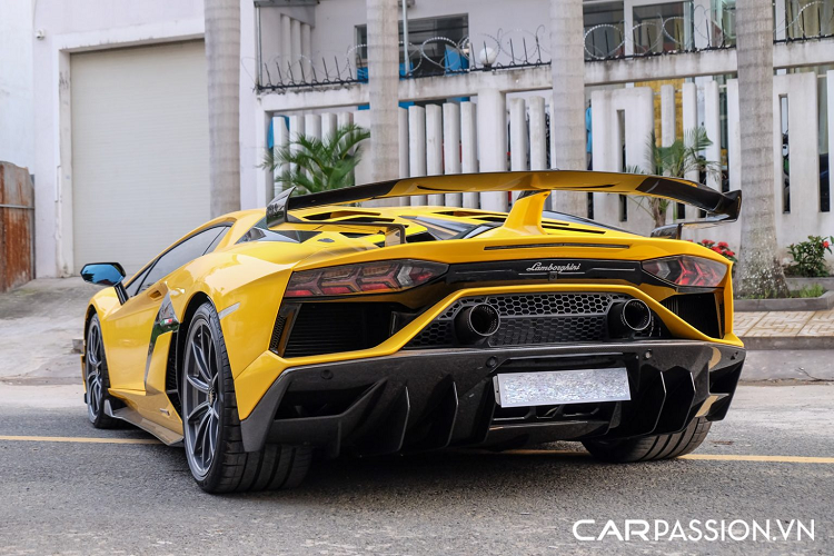 Can canh Lamborghini Aventador SVJ hon 50 ty o Sai Gon-Hinh-10