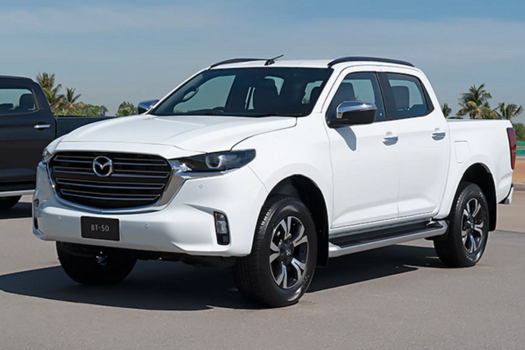 Mazda BT-50 2021 ra mat Dong Nam A, tuyen chien Ford Ranger