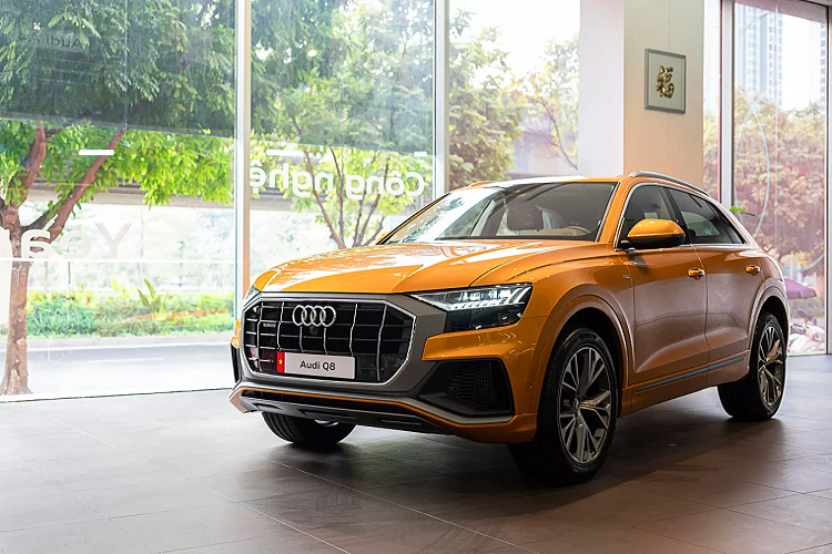 Audi Q8 bat dau den tay khach Viet, chua ban da “chay” hang?