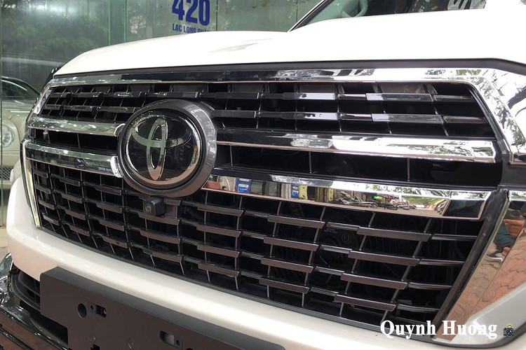 Toyota Land Cruiser VXS Executive Lounge gan 7 ty ve Viet Nam-Hinh-4