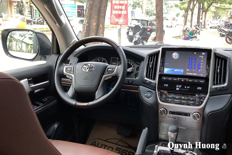 Toyota Land Cruiser VXS Executive Lounge gan 7 ty ve Viet Nam-Hinh-6