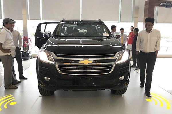 Chevrolet Trailblazer xa hang ton kho, giam gan 300 trieu dong