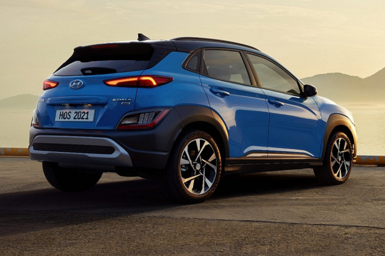 Hyundai Kona 2022 duoc trang bi nhung gi de dau Kia Seltos?-Hinh-7