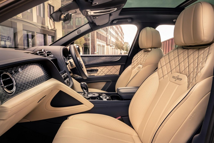 Bentley Bentayga Hybrid 2021, xe sieu sang tiet kiem xang trinh lang-Hinh-4
